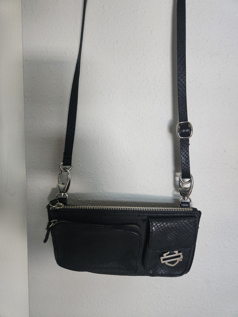 Harley-Davidson Black Crossbody Bag with Silver Hardware